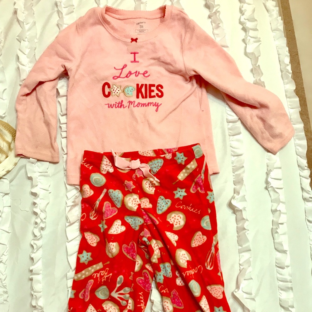 Carter’s Christmas pjs